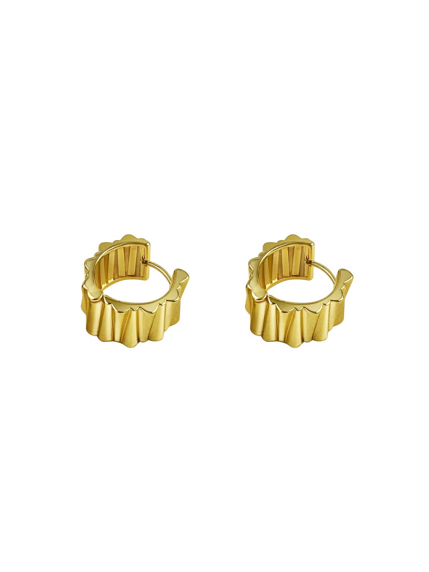 Gold Ribbed Huggie Hoop Earrings